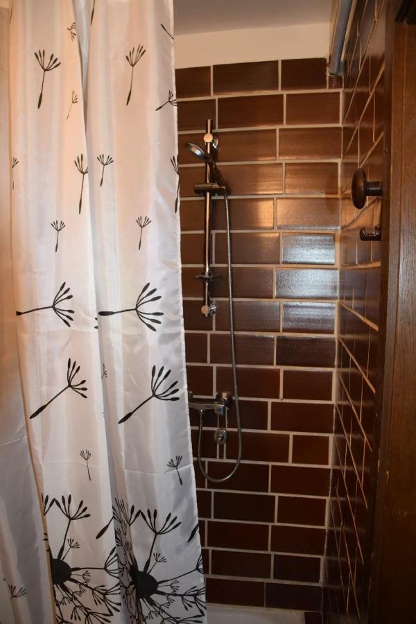 Rooms Ribnikar Постойна Екстер'єр фото