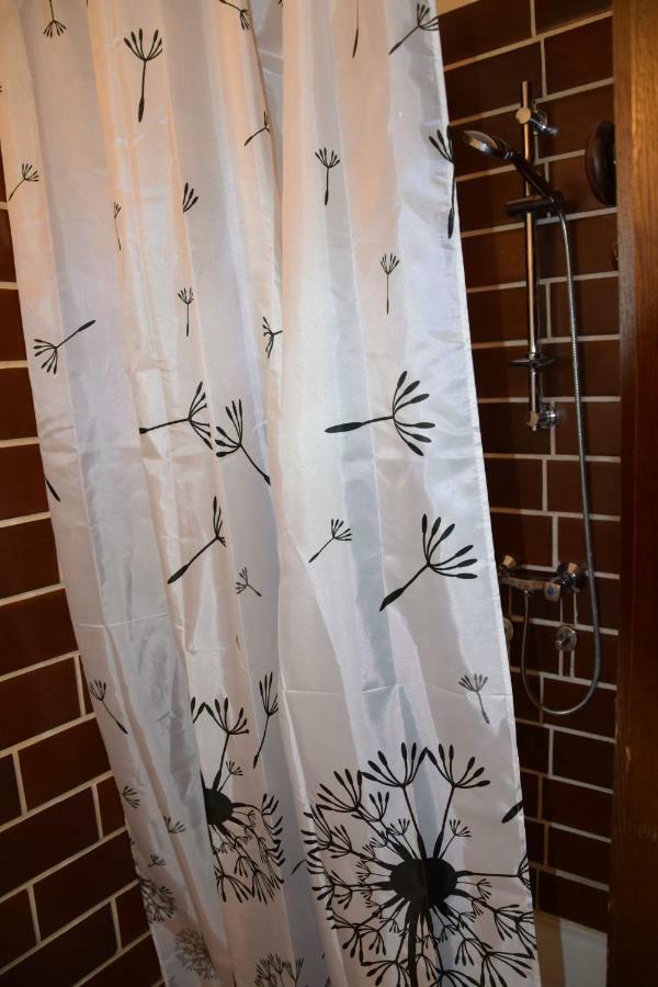 Rooms Ribnikar Постойна Екстер'єр фото